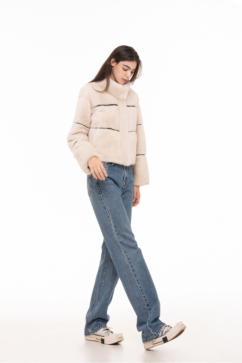Pearl Beige Lining Reversible Mink Jacket